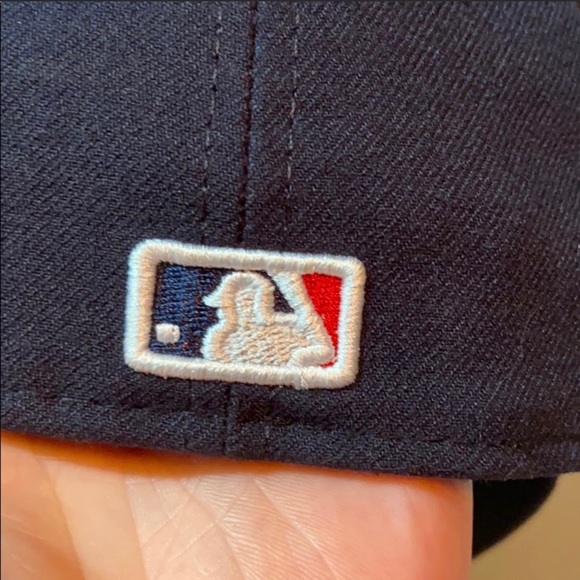 Boston Red Sox Fitted Baseball Cap 7-1/2 New Era - Picture 2 of 7